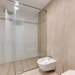 Edge Luxury Beachfront 2br With 3 Pools, Wellness, Gym * Εστεπόνα