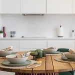 Appartement Edge Luxury Beachfront 2br With 3 Pools, Wellness, Gym Estepona