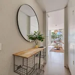 Edge Luxury Beachfront 2br With 3 Pools, Wellness, Gym Estepona