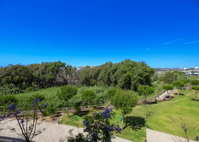 Edge Luxury Beachfront 2br With 3 Pools, Wellness, Gym * 埃斯特波纳