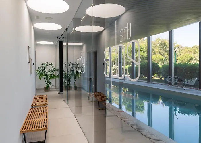 Edge Luxury Beachfront 2br With 3 Pools, Wellness, Gym 公寓 *