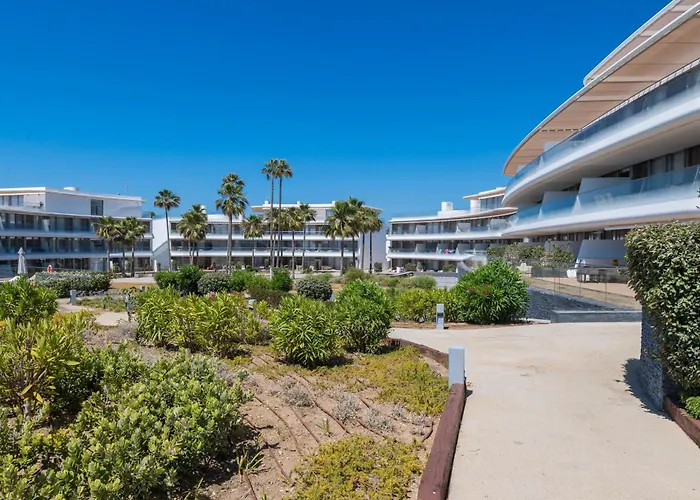 公寓 Edge Luxury Beachfront 2br With 3 Pools, Wellness, Gym *