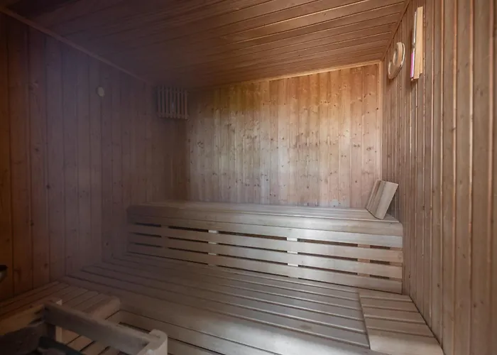 Edge Luxury Beachfront 2br With 3 Pools, Wellness, Gym 公寓