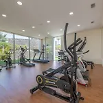 Edge Luxury Beachfront 2br With 3 Pools, Wellness, Gym Apartamento *